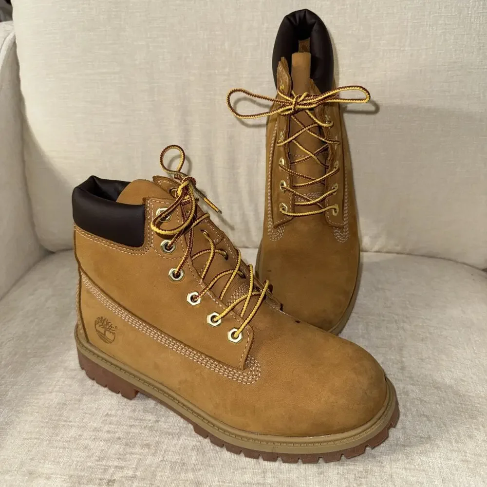 Timberland Junior Classic 6-Inch Waterproof Boot Size 5.5 Work Boots Great Used